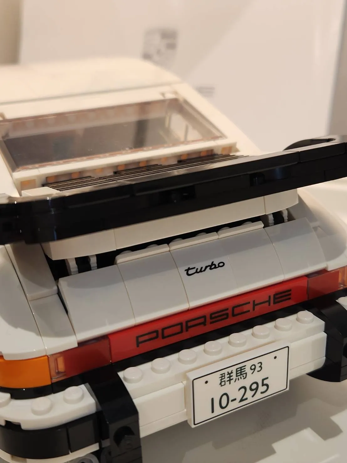 Lego porsche rear